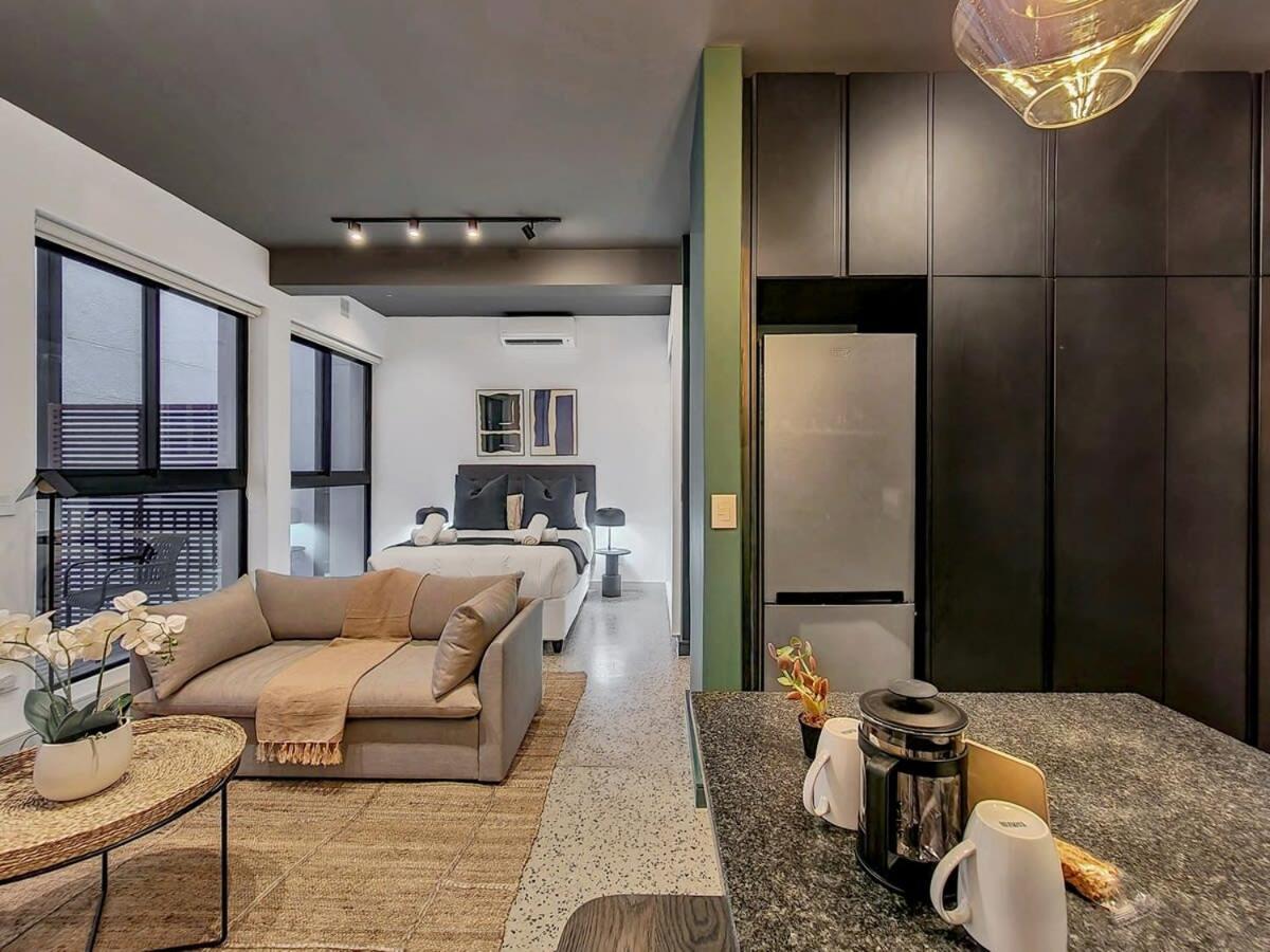 Apartment Spacious, Balcony, Rooftop Pool, Balcony, Ac Cape Town